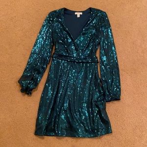 Sparkly long sleeve cocktail dress